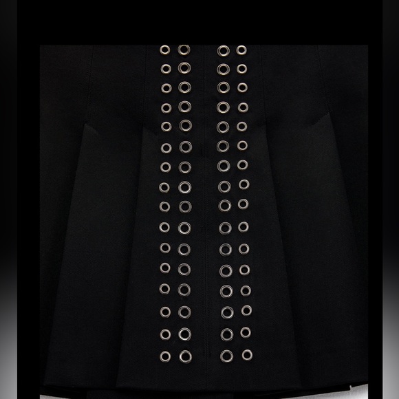 Zara metallic ring eyelets detail pleated mini skirt - Picture 8 of 12